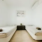 Spacious 2 Bedroom Golden By Aqua Vista Tenerife *