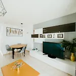 Spacious 2 Bedroom Golden By Aqua Vista Tenerife