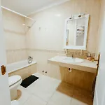 Spacious 2 Bedroom Golden By Aqua Vista Tenerife Apartament