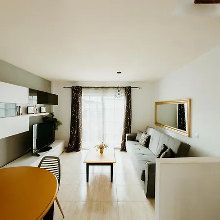 Spacious 2 Bedroom Golden By Aqua Vista Tenerife Apartament *