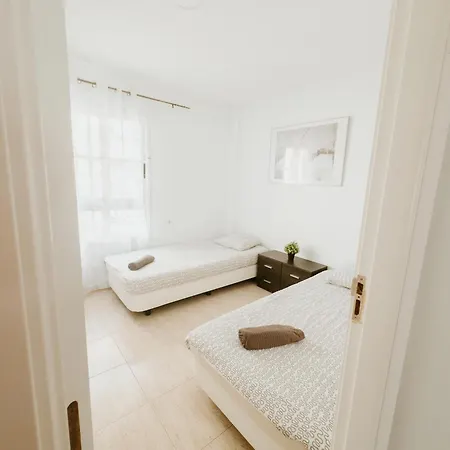 Spacious 2 Bedroom Golden By Aqua Vista Tenerife Apartament *