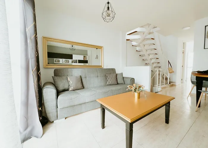 Spacious 2 Bedroom Golden By Aqua Vista Tenerife Apartamento