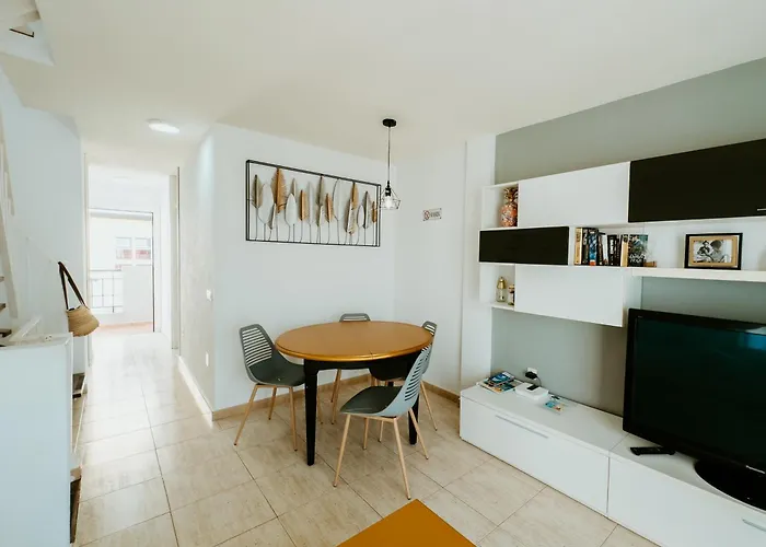 דירה Spacious 2 Bedroom Golden By Aqua Vista Tenerife קיאו סלבאחה