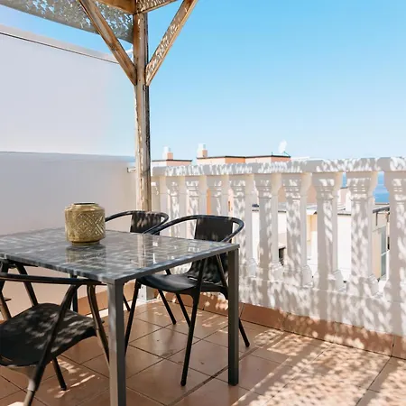 Spacious 2 Bedroom Golden By Aqua Vista Tenerife Apartment Callao Salvaje
